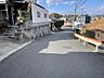 その他：前面道路は5mと広めなので、駐車時のストレスが軽減されますね