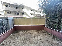 戸建て感覚を楽しめる専用庭付き!暮らしの幅が広がるお住まい