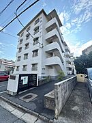 閑静な住宅街にある落ち着いた住環境です