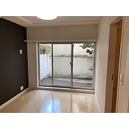 スペッキオ 101 地下1階1LDKのリビング/ダイニング