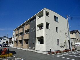 山梨県甲斐市富竹新田873（賃貸アパート2K・1階・31.65㎡） その1