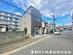 神奈川県川崎市高津区北見方1丁目　1