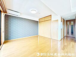 居間