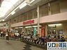 周辺：イズミヤ淡路店 407m