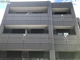 ジョリ・アウローラ  ｜ 大阪府大阪市淀川区三国本町2丁目（賃貸マンション1K・3階・24.75㎡） その1