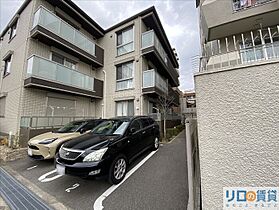 ルリエ江坂  ｜ 大阪府吹田市江坂町2丁目（賃貸アパート1LDK・3階・38.34㎡） その1