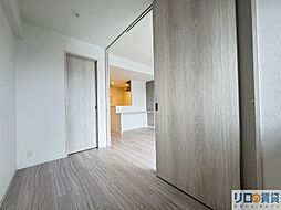 コンフォリア新大阪宮原Q 1317 13階1LDKのリビング/ダイニング