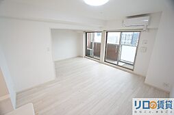 ORSUS新大阪 703 7階1LDKのリビング/ダイニング