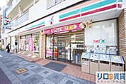 セブンイレブン大阪東中島1丁目店 203m