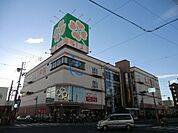 ライフ巽店 1401m