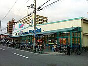 万代矢田店 1346m