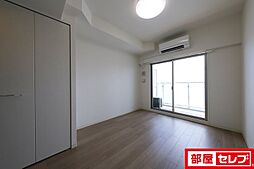 ディアレイシャス浅間町III 6階1Kのリビング/ダイニング