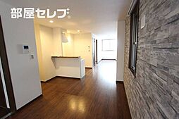 グランレーヴ東別院EAST 1階1LDKのリビング/ダイニング