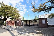 名古屋市立日比津中学校 640m