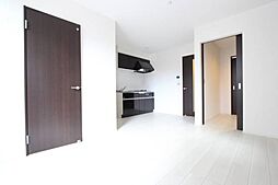 GRANDTIC KRSII 1階1LDKのリビング/ダイニング