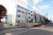 名古屋市立一柳中学校 786m
