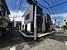 周辺：前面道路含む現地写真