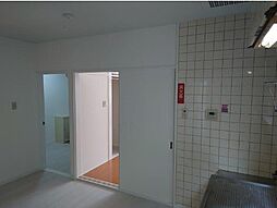 居間