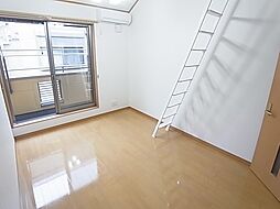 アーバングレース参番館 2階1Kのリビング/ダイニング