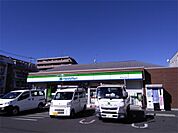 ファミリーマート 青戸四丁目店（262m）
