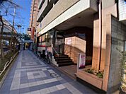 エビハラ歯科（421m）