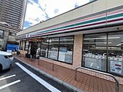セブンイレブン 荒川1丁目店（230m）