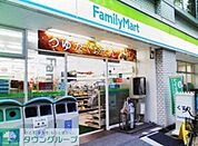 ファミリーマート どらっぐぱぱす 444m
