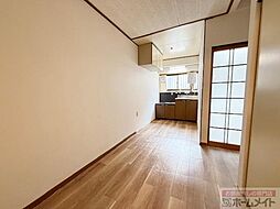 居間