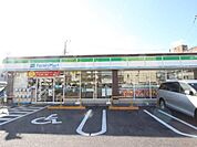 ファミリーマート旭二丁目店まで356ｍ
