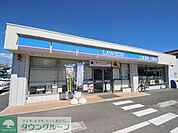 ローソン東村山秋津町三丁目店 徒歩7分。コンビニ 490m