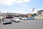 セブンイレブン練馬西大泉4丁目店 徒歩4分。コンビニ 320m