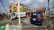 セブンイレブン 光が丘公園北店 390m