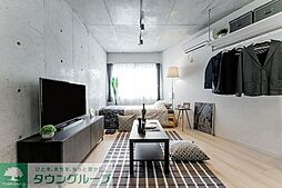 シュロス石神井公園 101 1階ワンルームのリビング/ダイニング