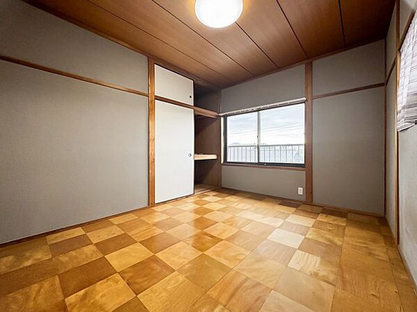 室内