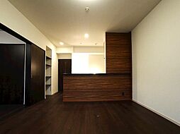 ニューガイア飯塚北 4階2LDKのリビング/ダイニング