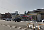 ミニストップ 飯塚菰田西店（749m）