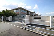 飯塚市立椋本小学校（1566m）