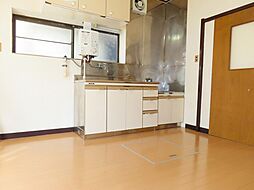 神明3　貸家 3DKのリビング/ダイニング