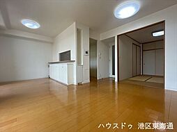 居間