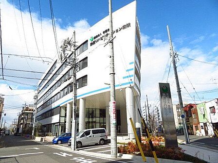 熱田リハビリテーション病院地下鉄名港線 日比野駅3番出口より北へ徒歩1分。回復期リハビリテーションを中心に、外来・通所・訪問リハビリテーションなどを提供しています。 560m