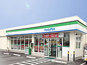 ファミリーマート 高岡市役所前店（554m）
