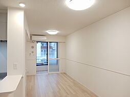 富山地方鉄道本線 越中荏原駅 徒歩28分の賃貸アパート 1階1LDKのリビング/ダイニング