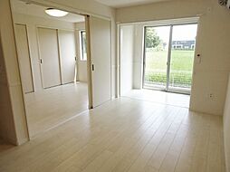 富山地方鉄道本線 新庄田中駅 徒歩20分の賃貸アパート 1階1LDKのリビング/ダイニング