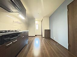 マロンソフィア 1階1LDKのリビング/ダイニング