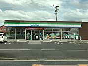 ファミリーマート大村今津町店 徒歩8分。 590m