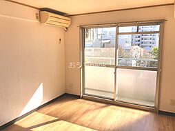 スペースイン金山 4階ワンルームのリビング/ダイニング