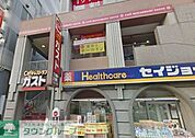 ガスト戸塚駅東口店 徒歩10分。飲食店 800m