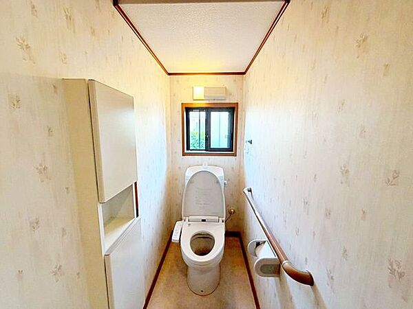トイレを拡大表示