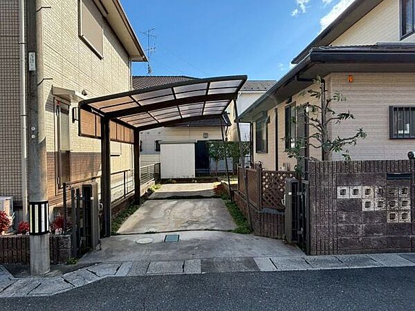 駐車場を拡大表示