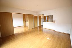 アステル西条　C 302 3階2LDKのリビング/ダイニング